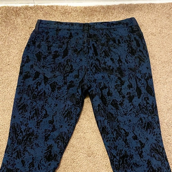 PRICE⬇️ Free People High Rise Rise Skinny Jeans - Picture 3 of 7